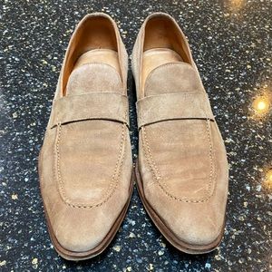 Magnanni suede calf loafer Size 10